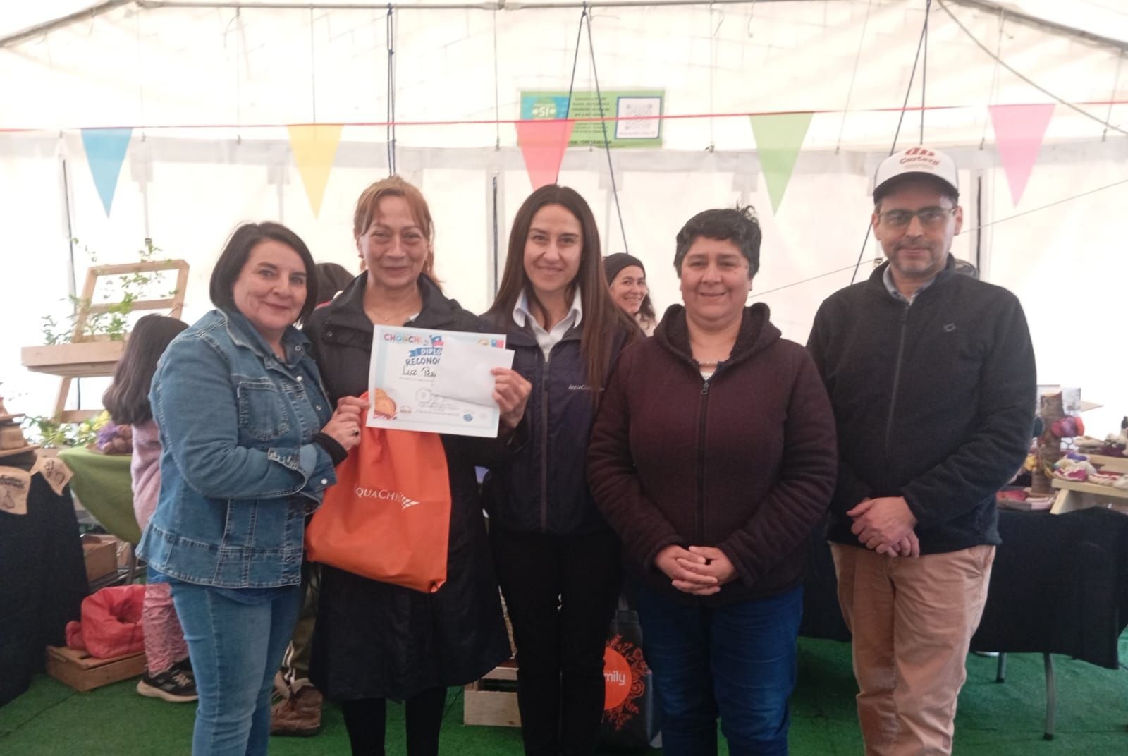 Con gran éxito se realizó el Primer Concurso de la Mejor Empanada de Horno en Chonchi.