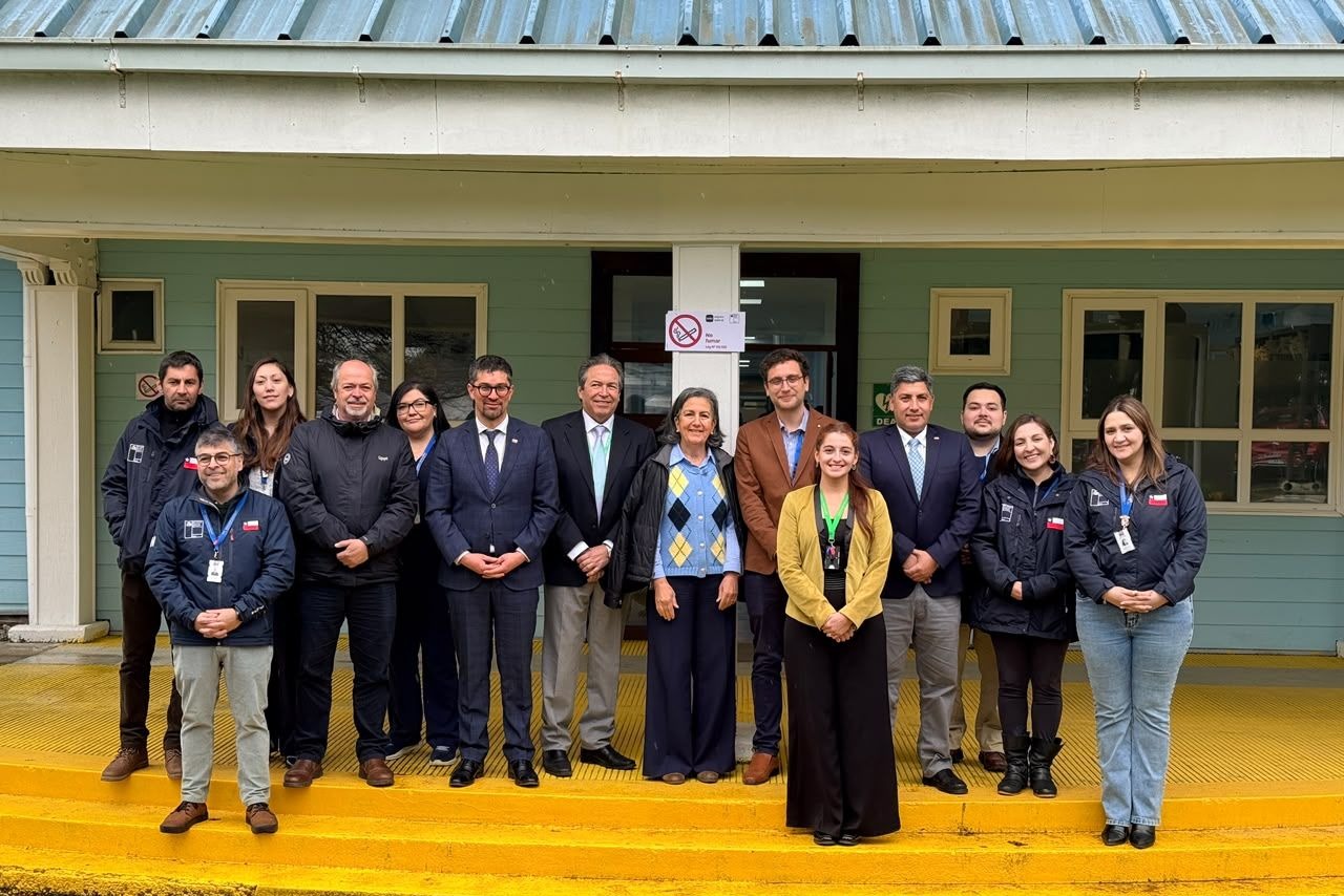 Ministra de Salud visita Hospital de Frutillar y conoce nuevo pabellón de cirugía